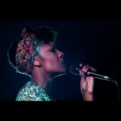 12 célia kaméni