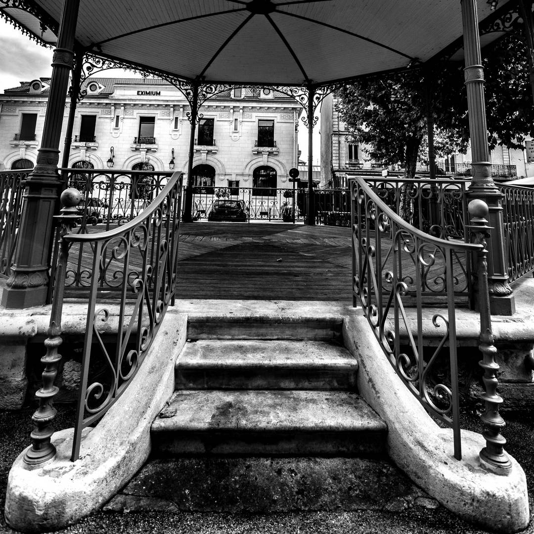 20250821 romans sur isère le kiosque