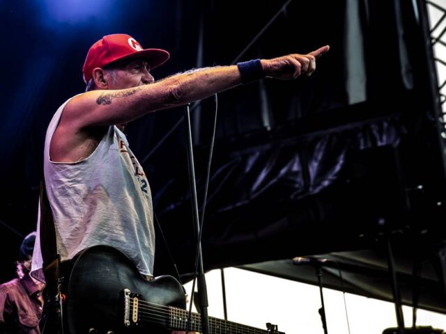 Sylvain Foucaud – En Mode Festi – Jour 1 – 3 – Les Wampas 22 Sylvain Foucaud En Mode Festi Jour 1 3 Les Wampas